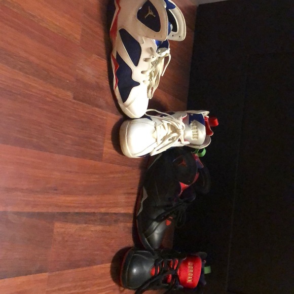 Two Jordan kids sneaker - Picture 2 of 5